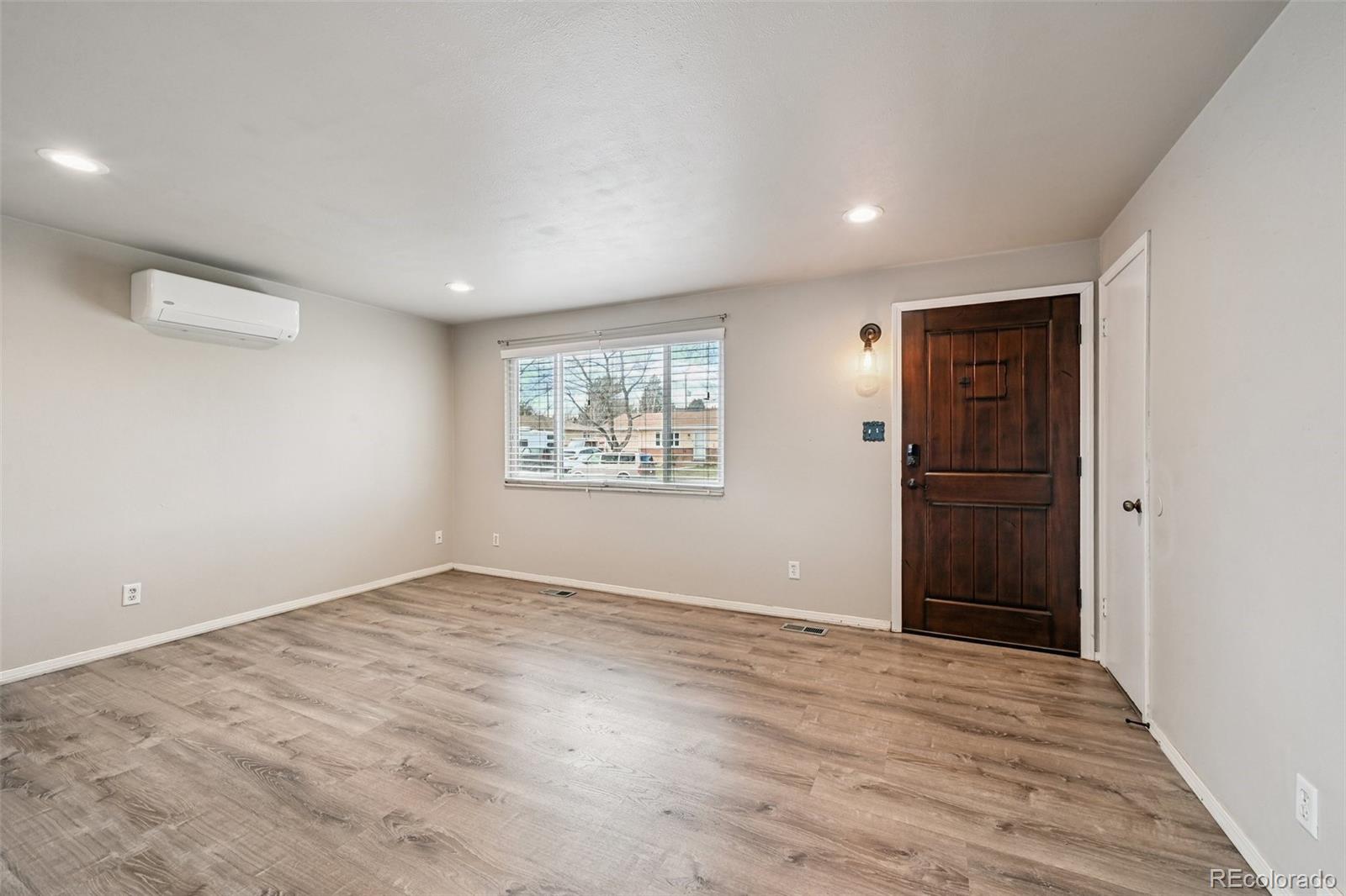 1556 S Field Court
