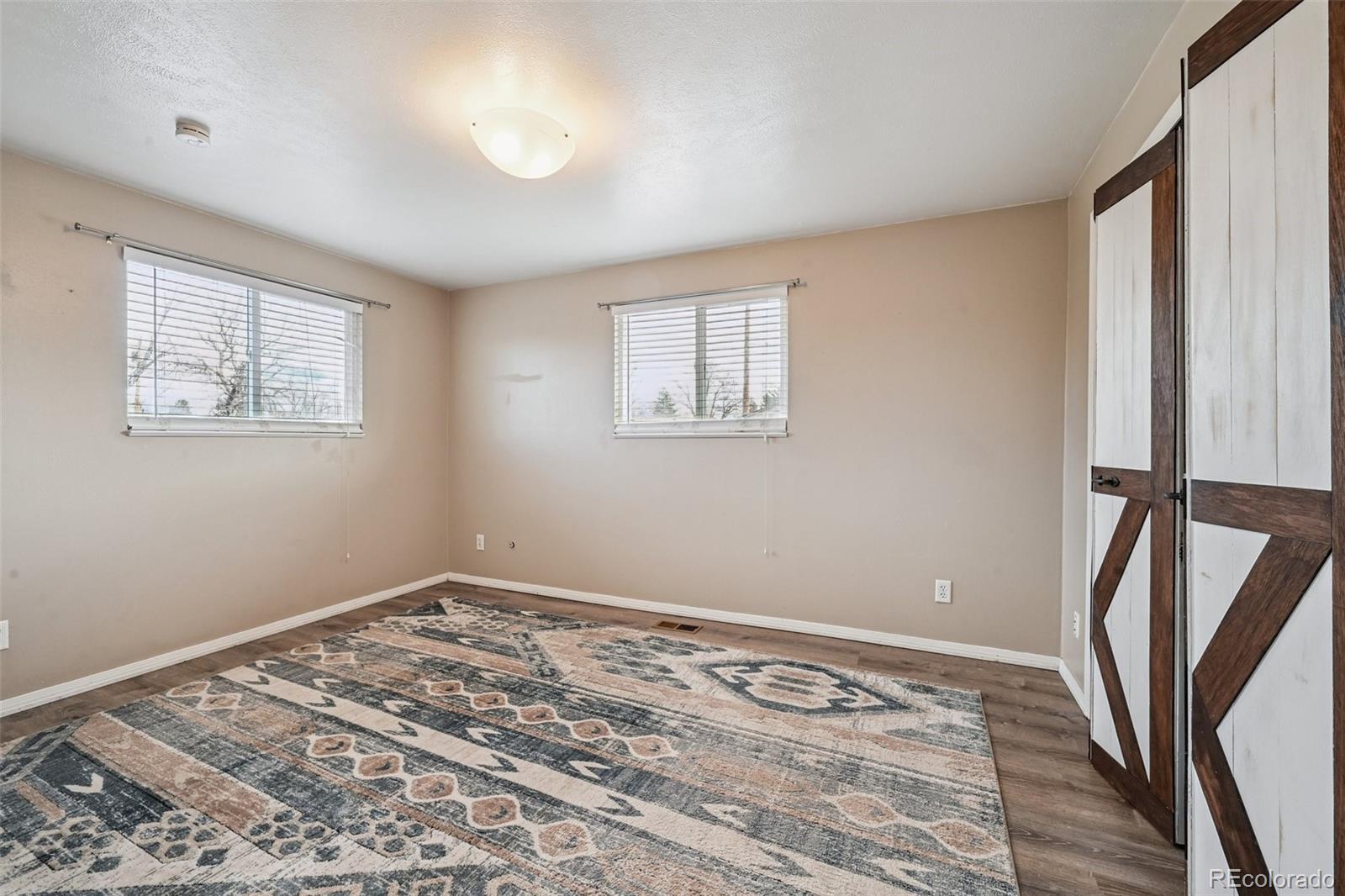 1556 S Field Court