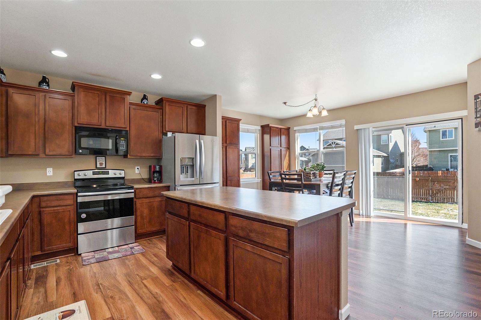 11056 Oakland Drive