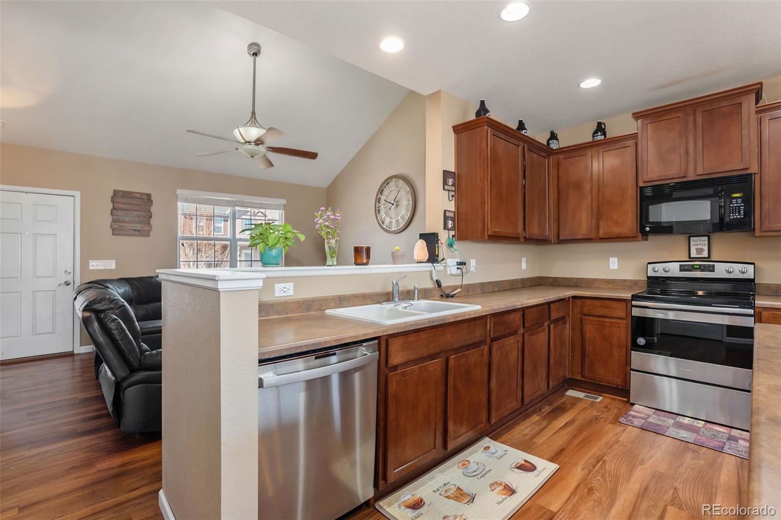 11056 Oakland Drive