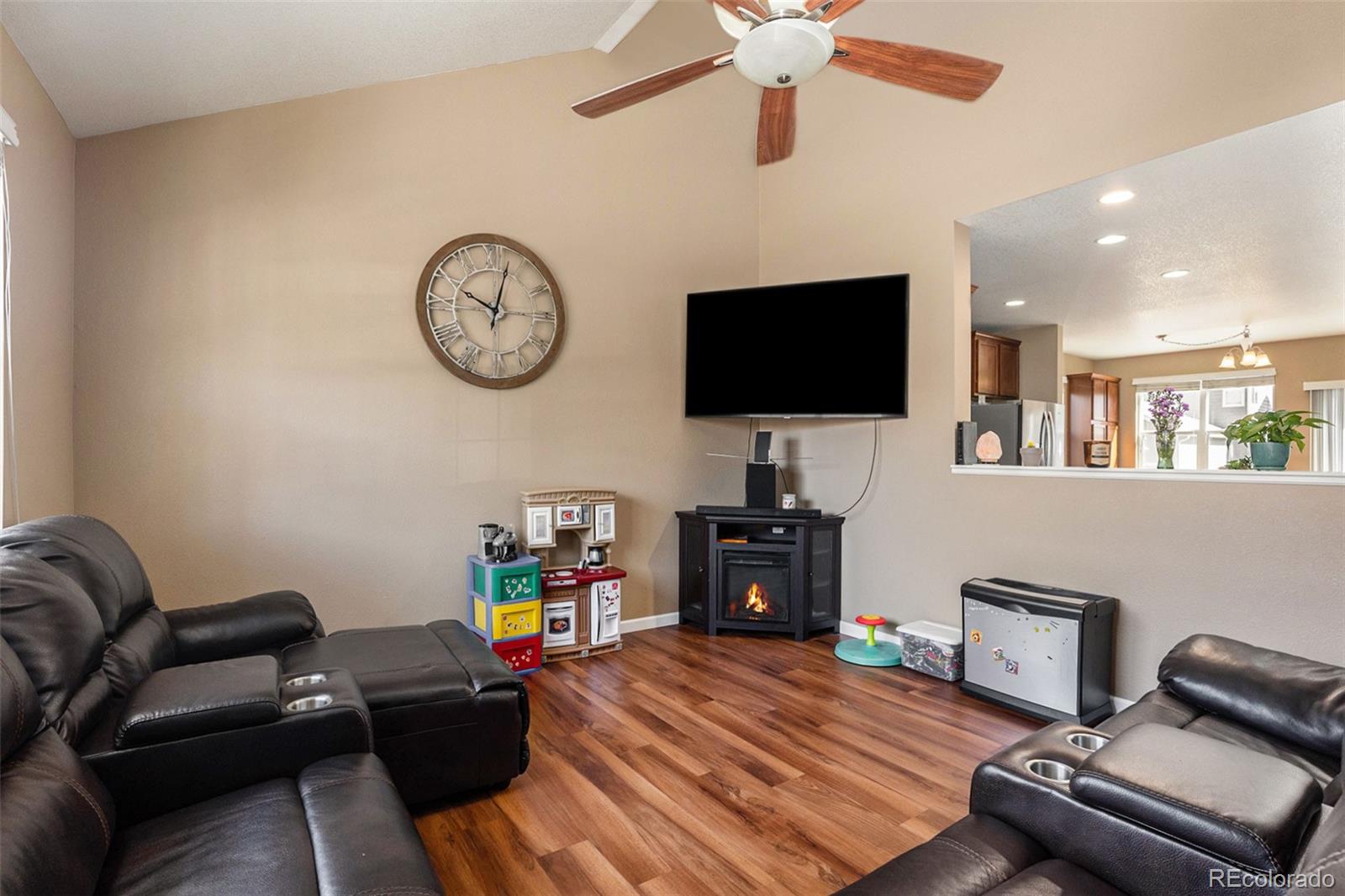 11056 Oakland Drive