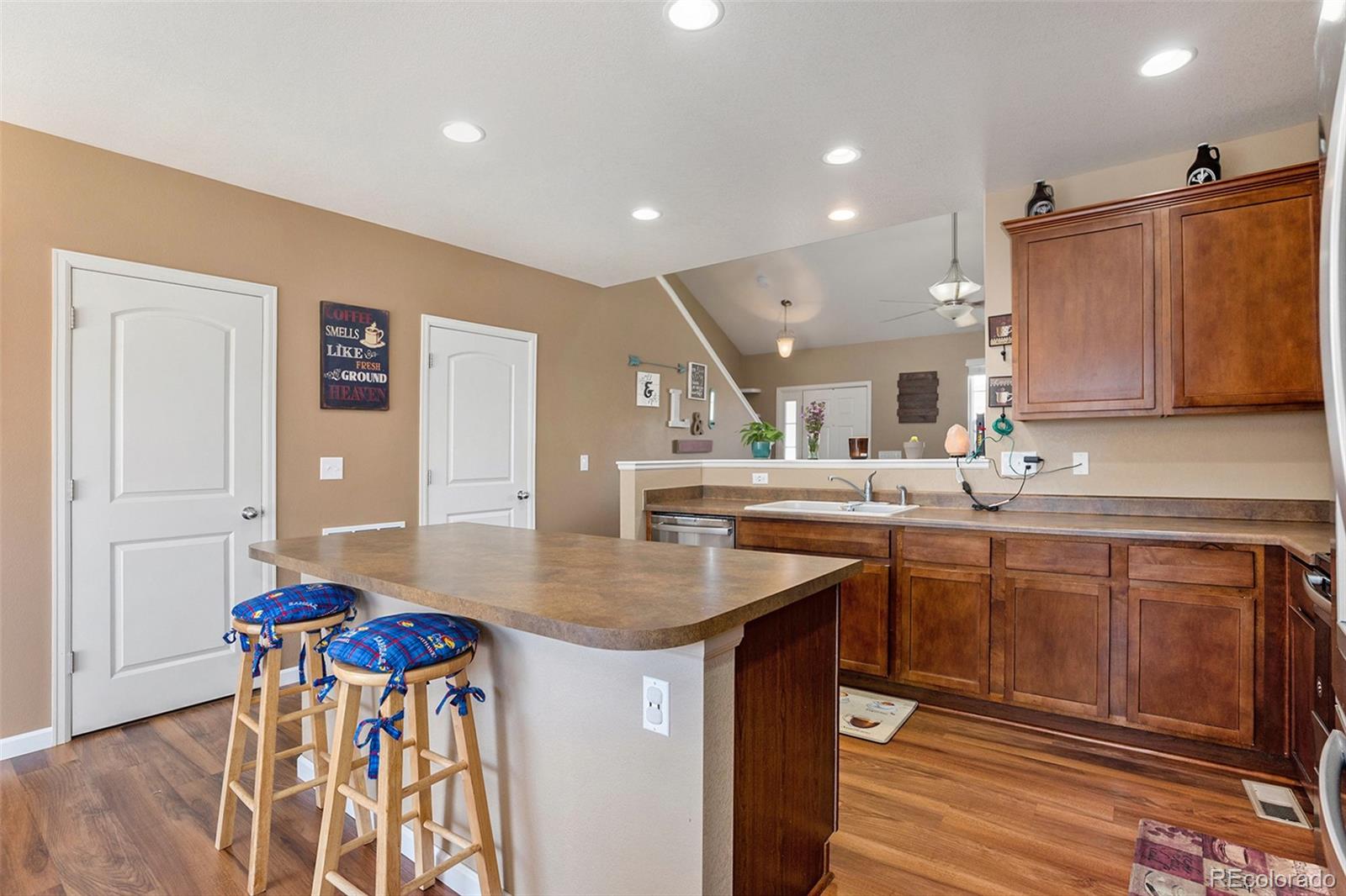 11056 Oakland Drive