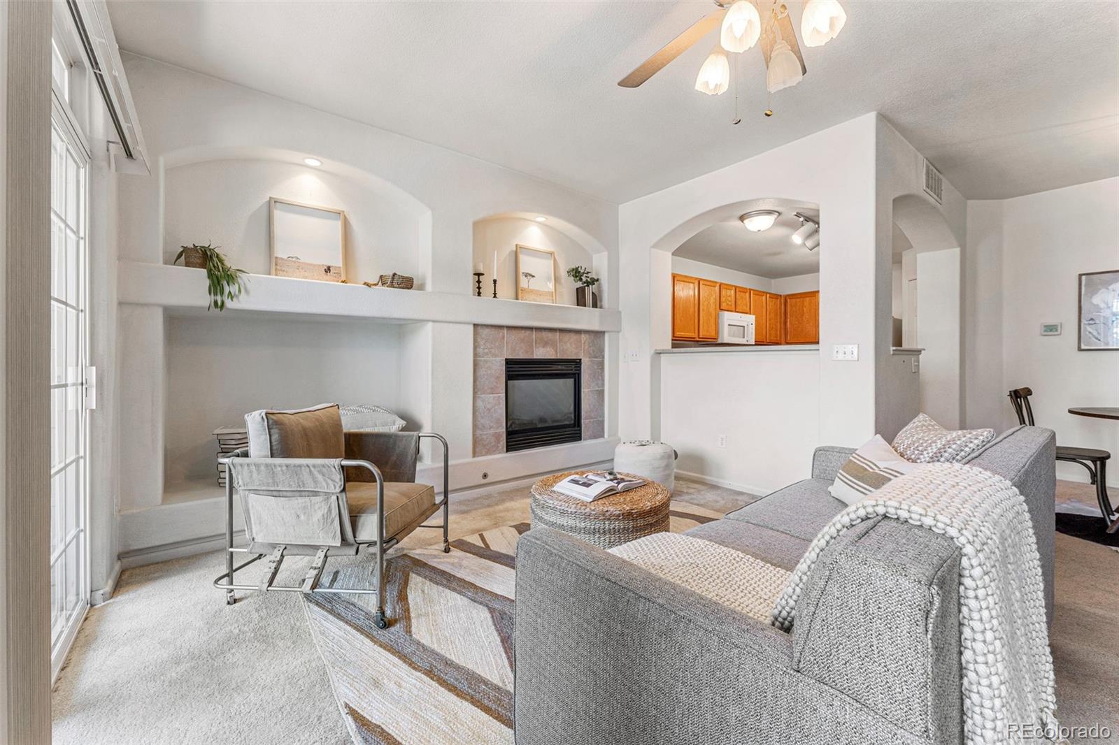1509 S Florence Court Unit: 211