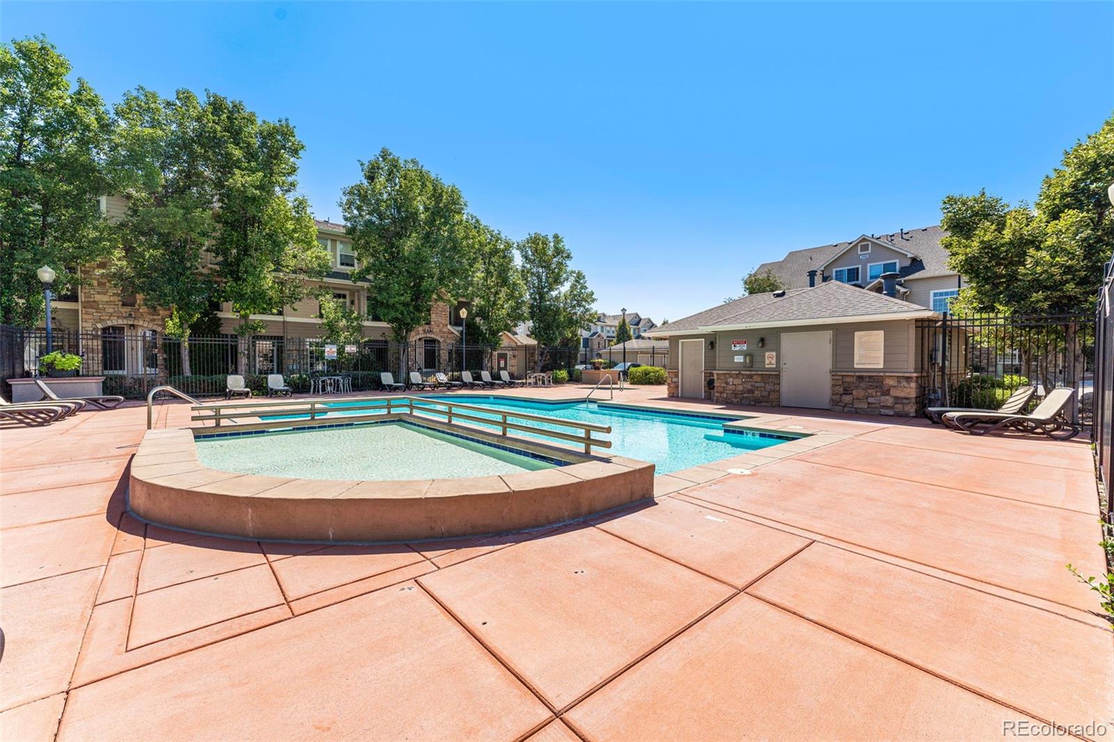 1509 S Florence Court Unit: 211