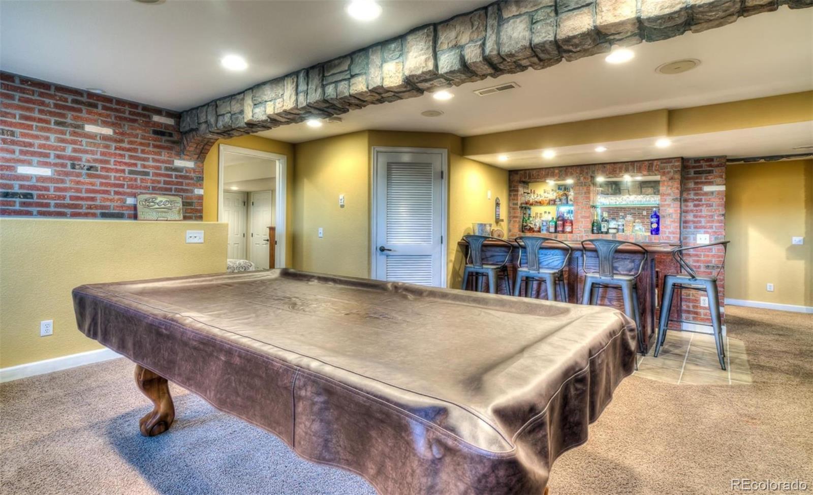 9342 Royal Melbourne Circle