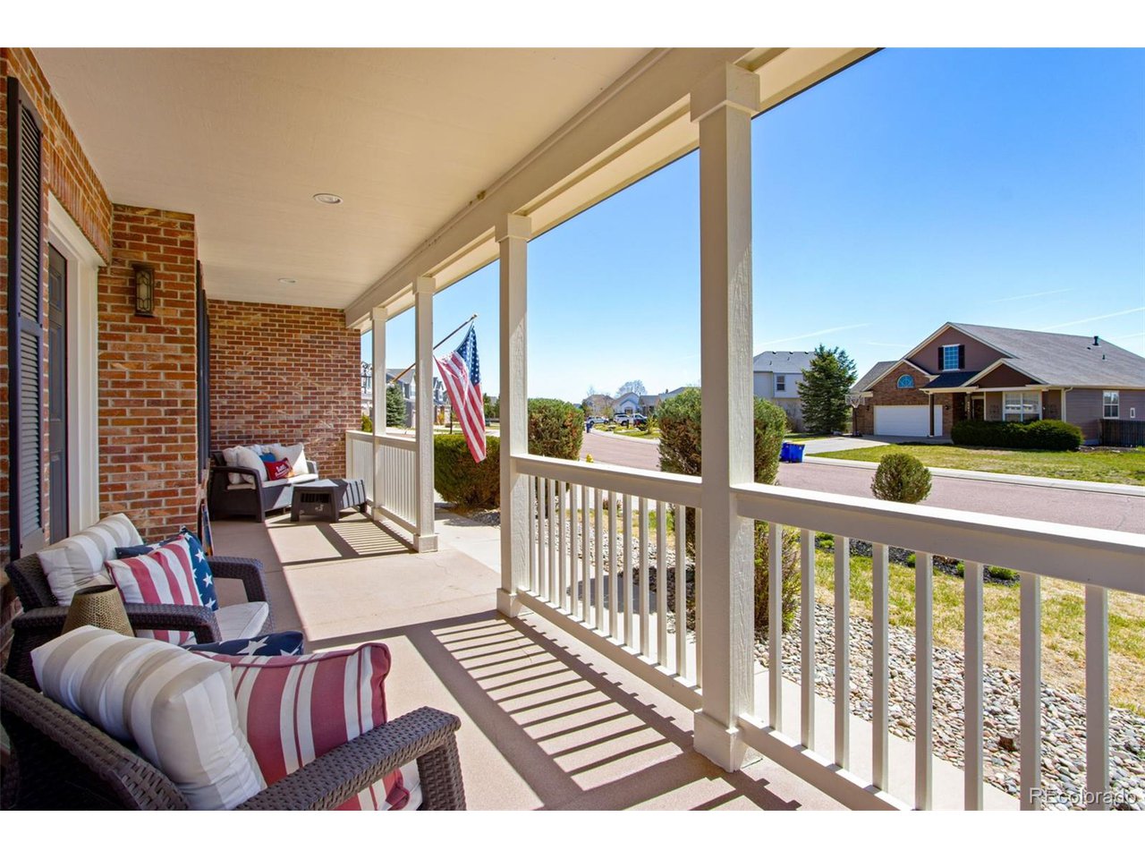 9342 Royal Melbourne Cir