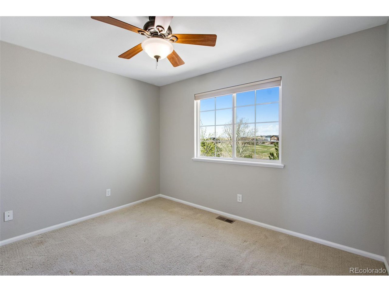 9342 Royal Melbourne Cir