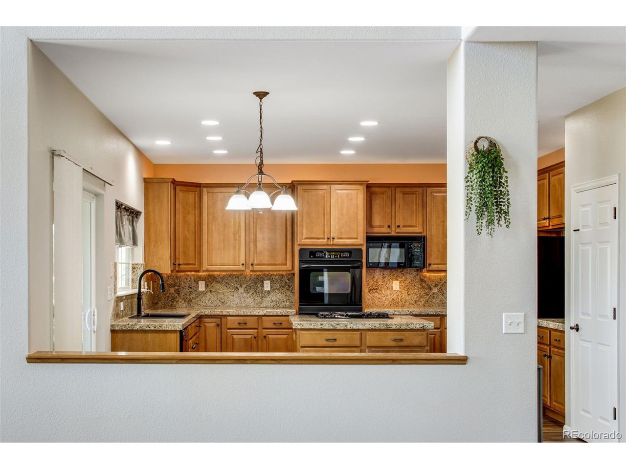 9342 Royal Melbourne Cir