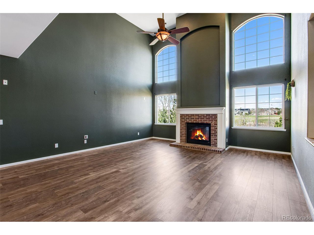 9342 Royal Melbourne Cir