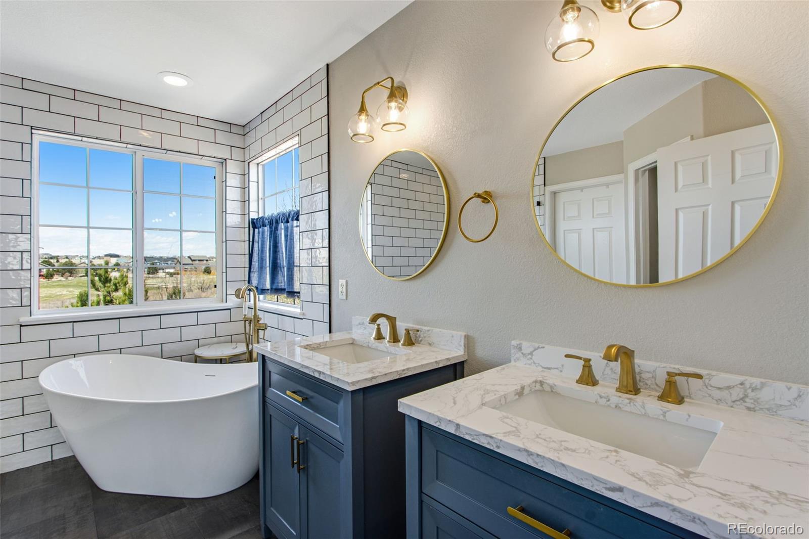 9342 Royal Melbourne Circle