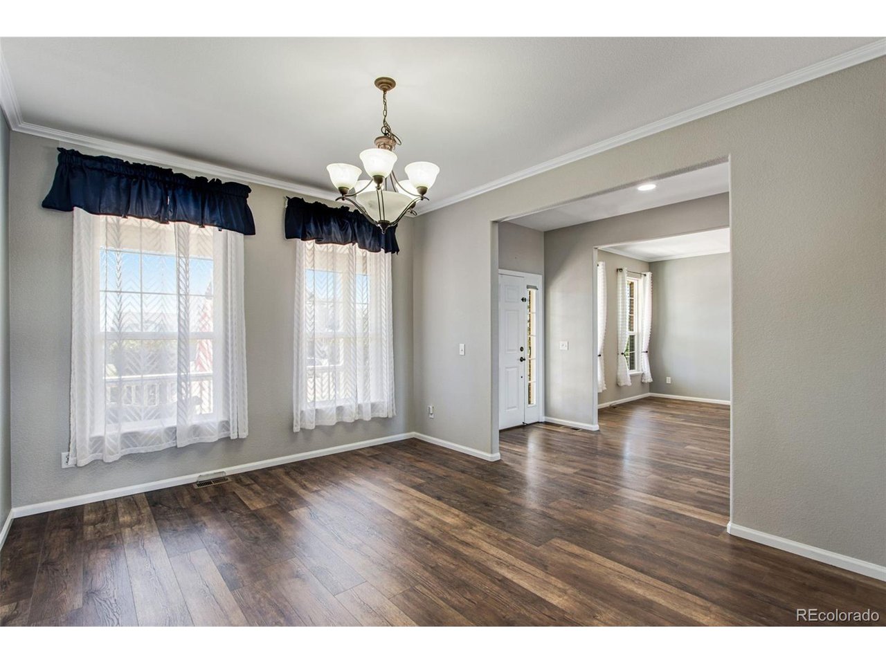 9342 Royal Melbourne Cir