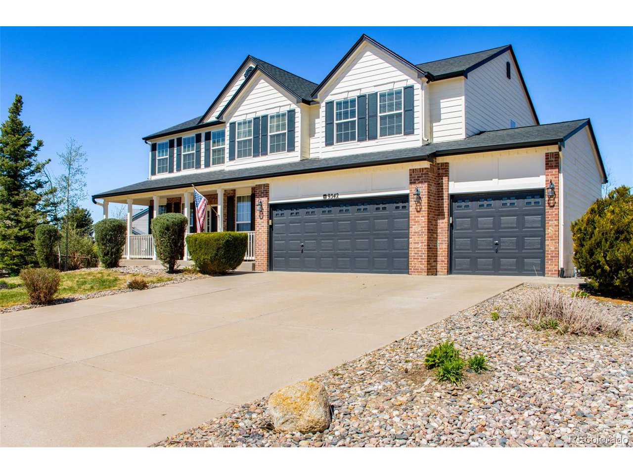 9342 Royal Melbourne Cir