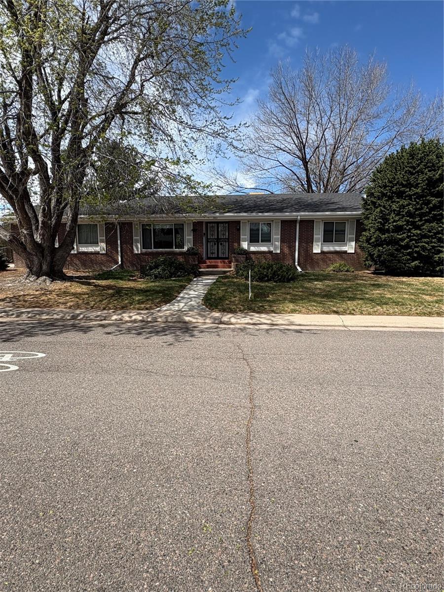 383 S Niagara Street