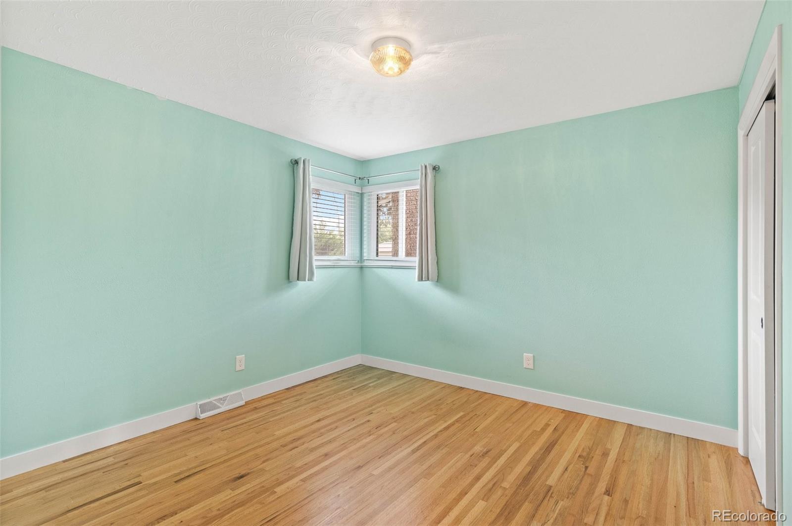 11962 W 60th Place