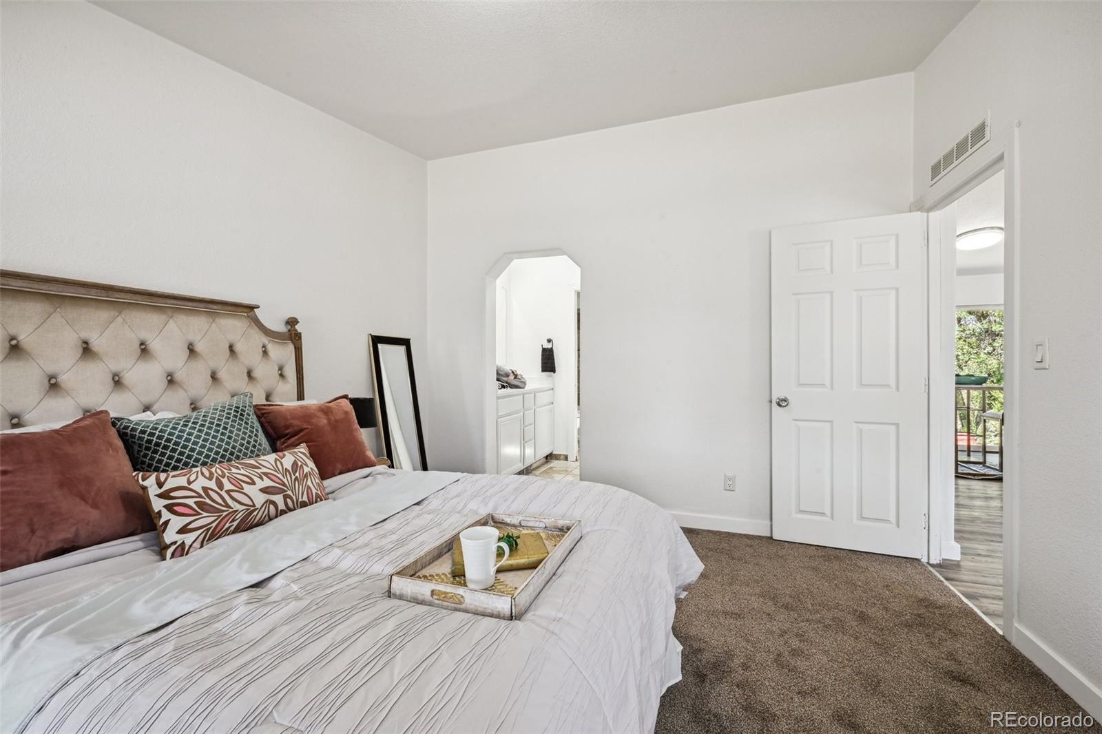 4365 E 70th Court
