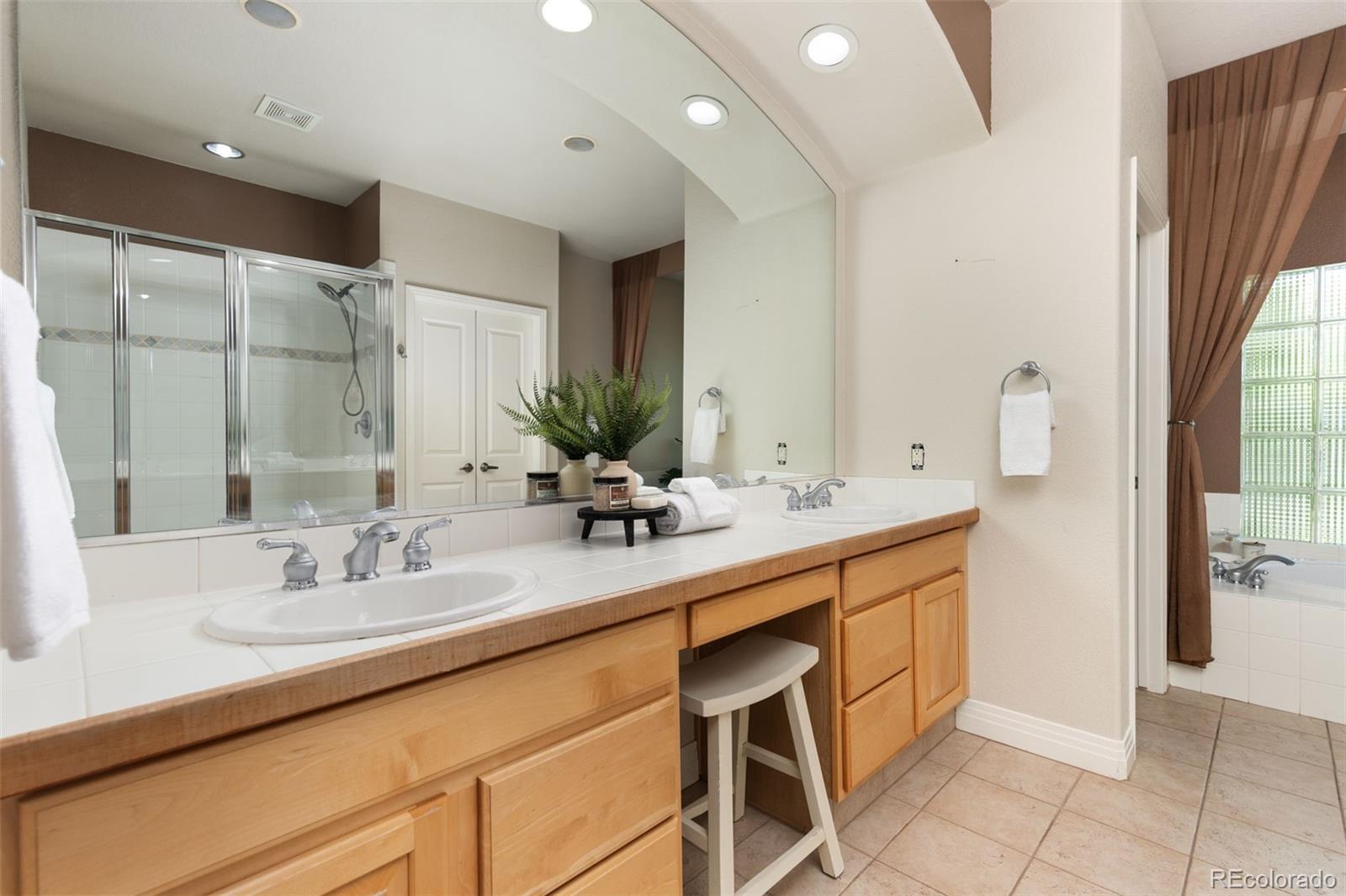 13515 Thorncreek Circle