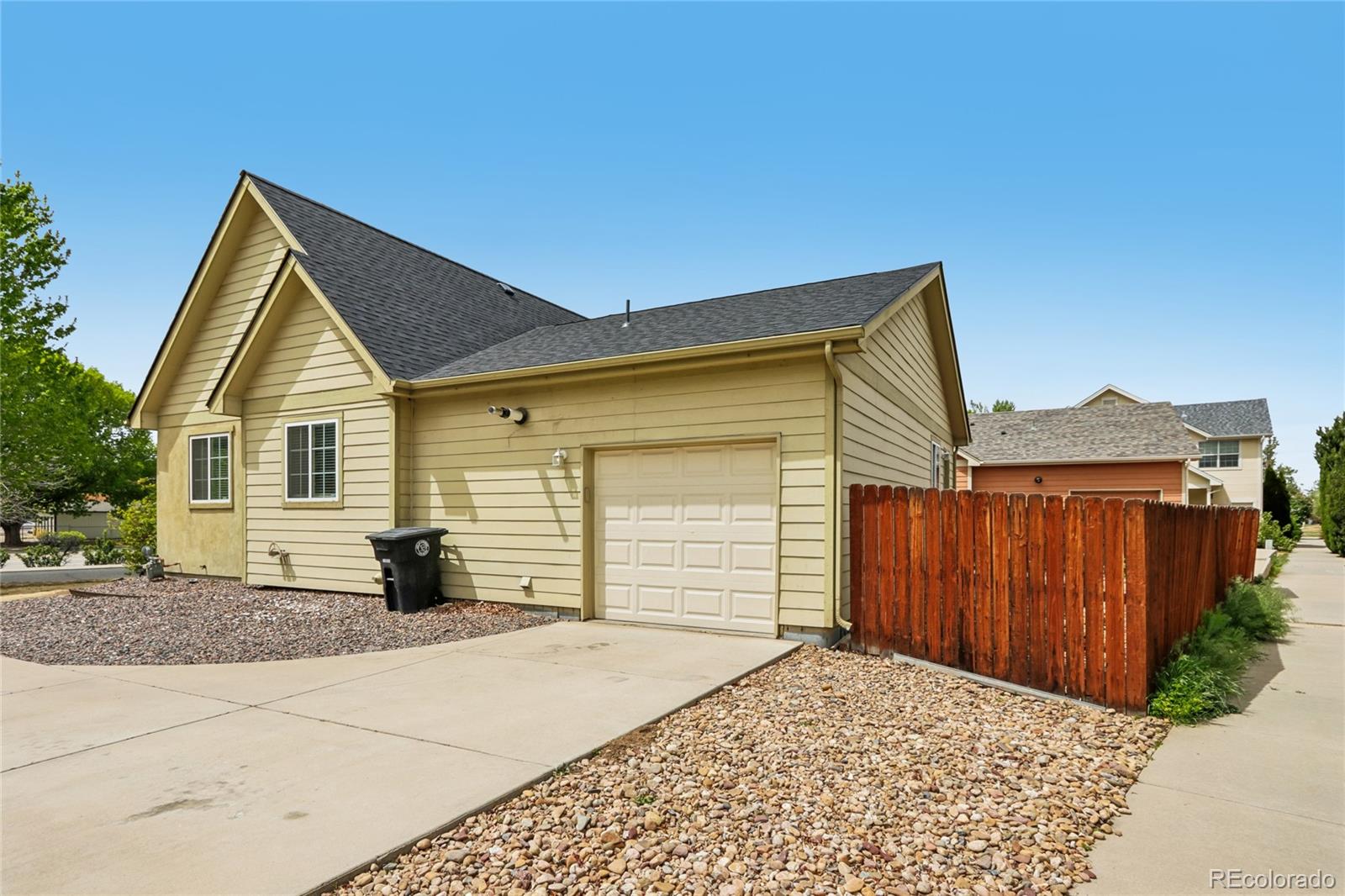 1322 Carriage Drive