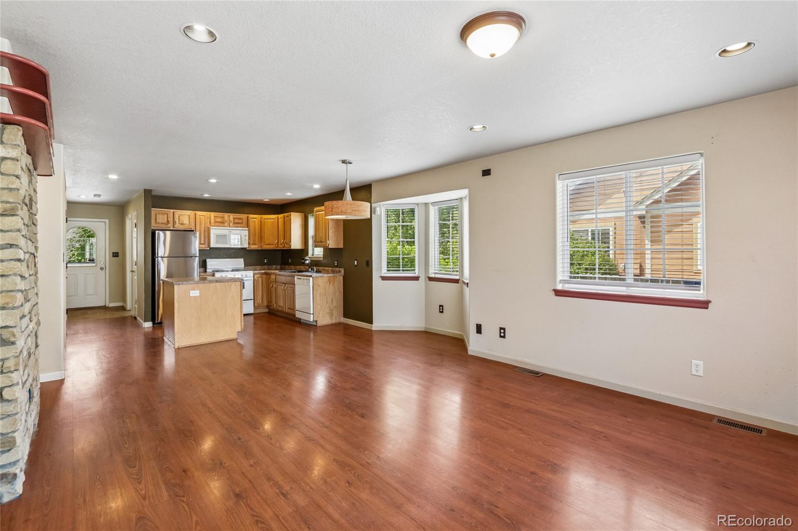 1322 Carriage Drive