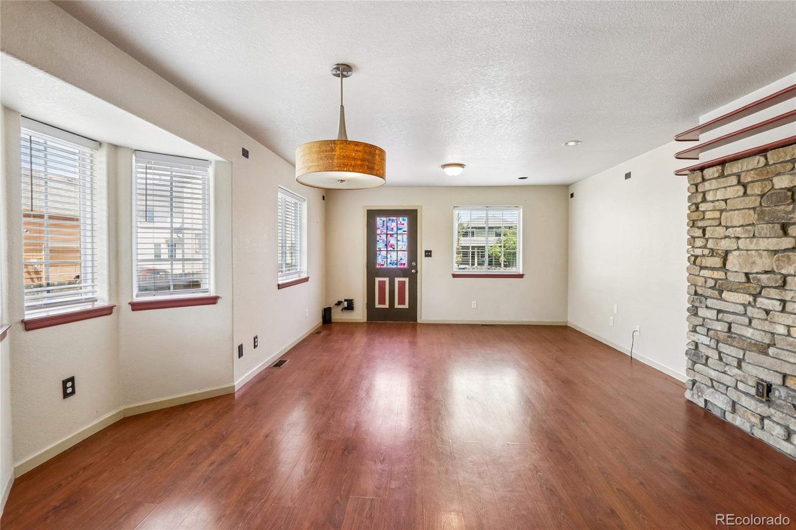 1322 Carriage Drive