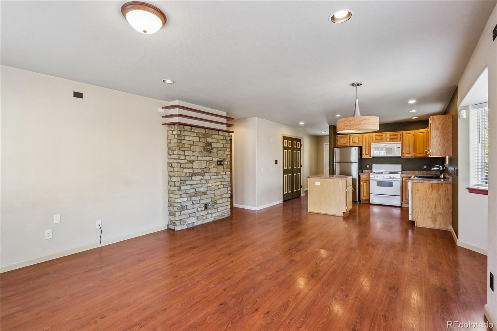 1322 Carriage Drive