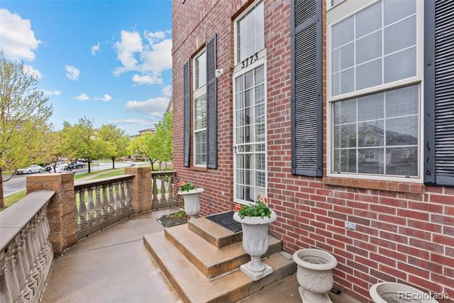 3773 S Dayton Way