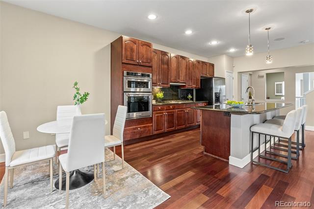 3773 S Dayton Way