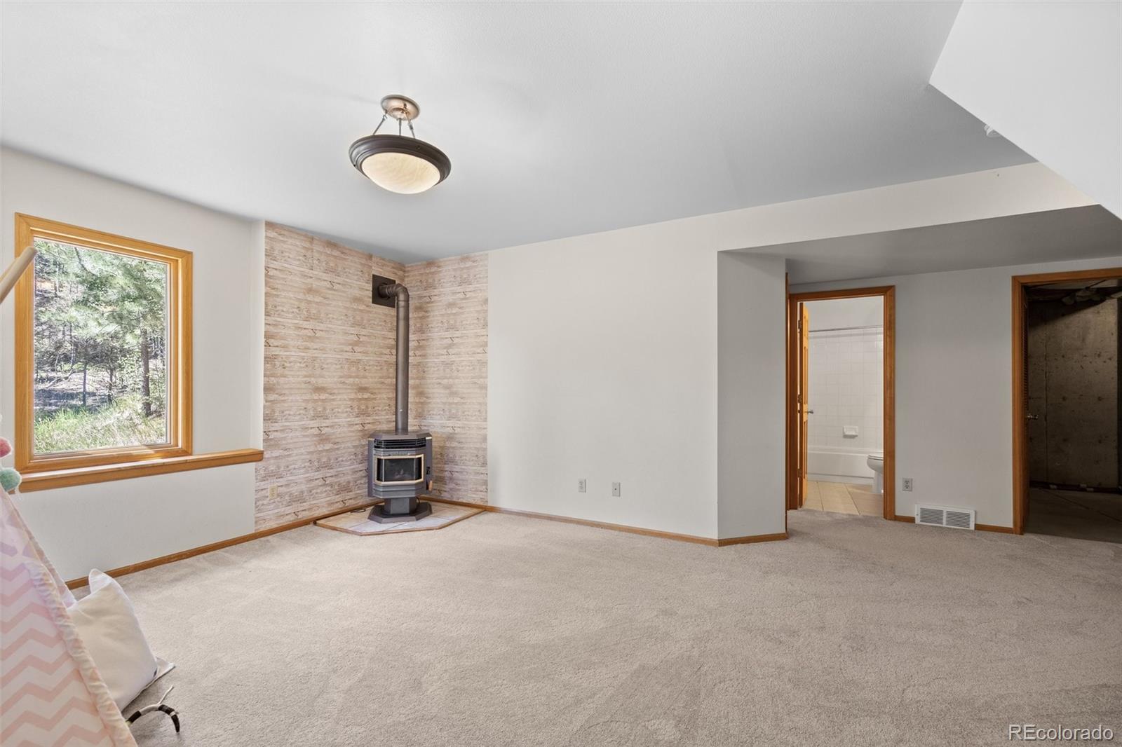 28100 Stonecrop Trail
