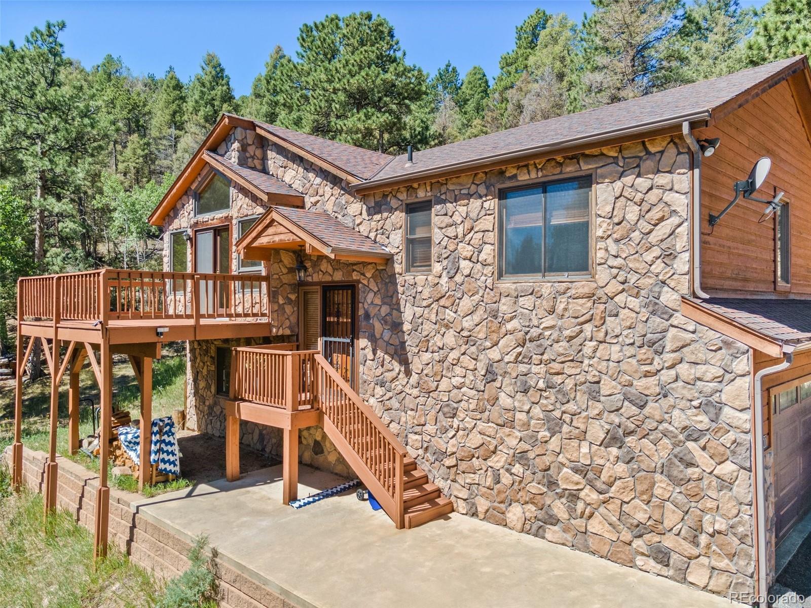 28100 Stonecrop Trail