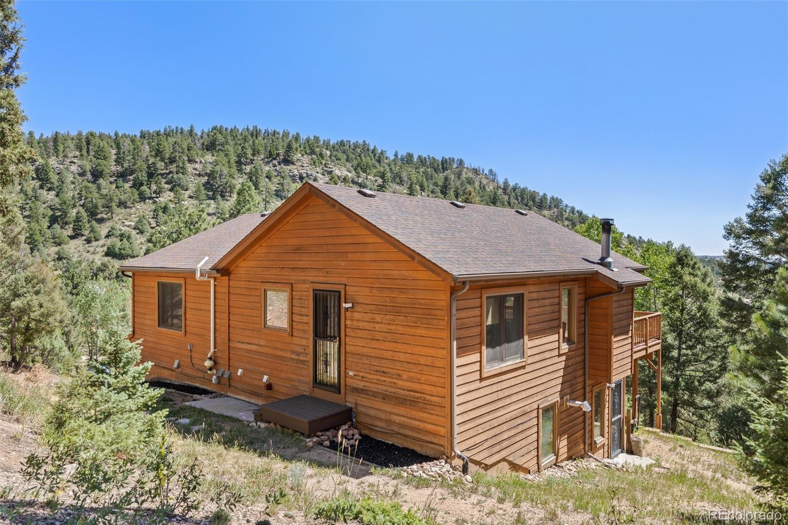 28100 Stonecrop Trail