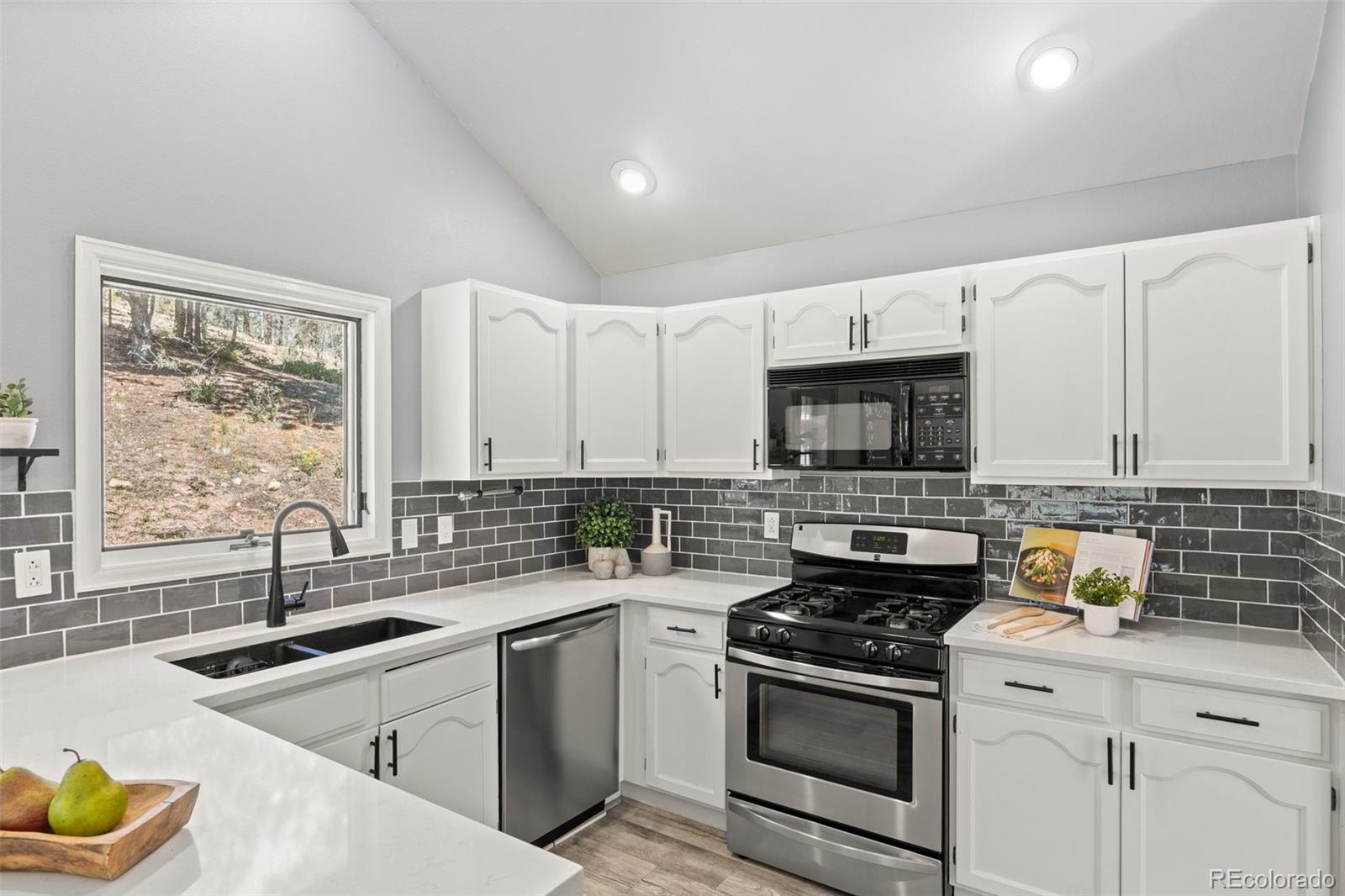 28100 Stonecrop Trail