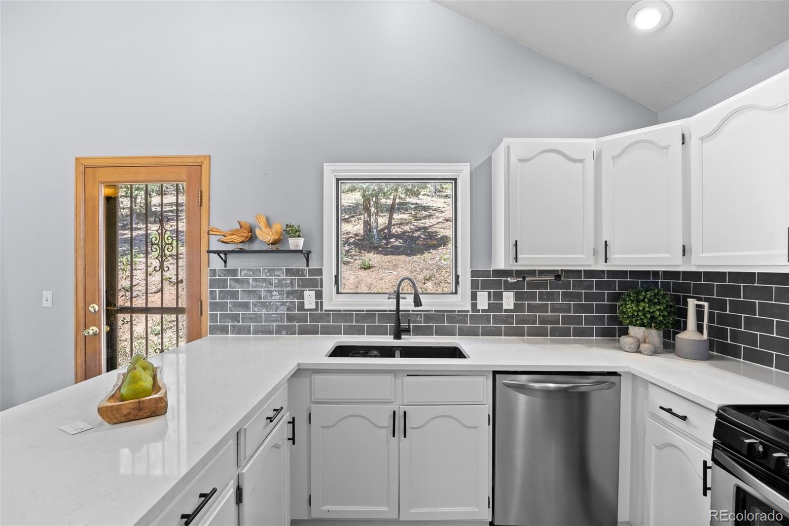 28100 Stonecrop Trail