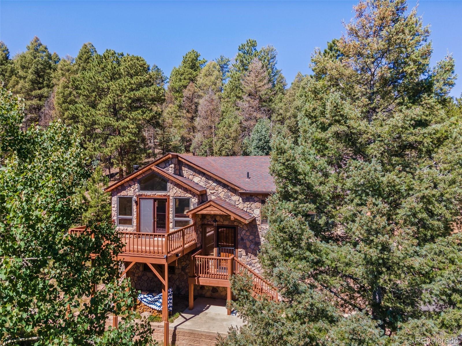 28100 Stonecrop Trail