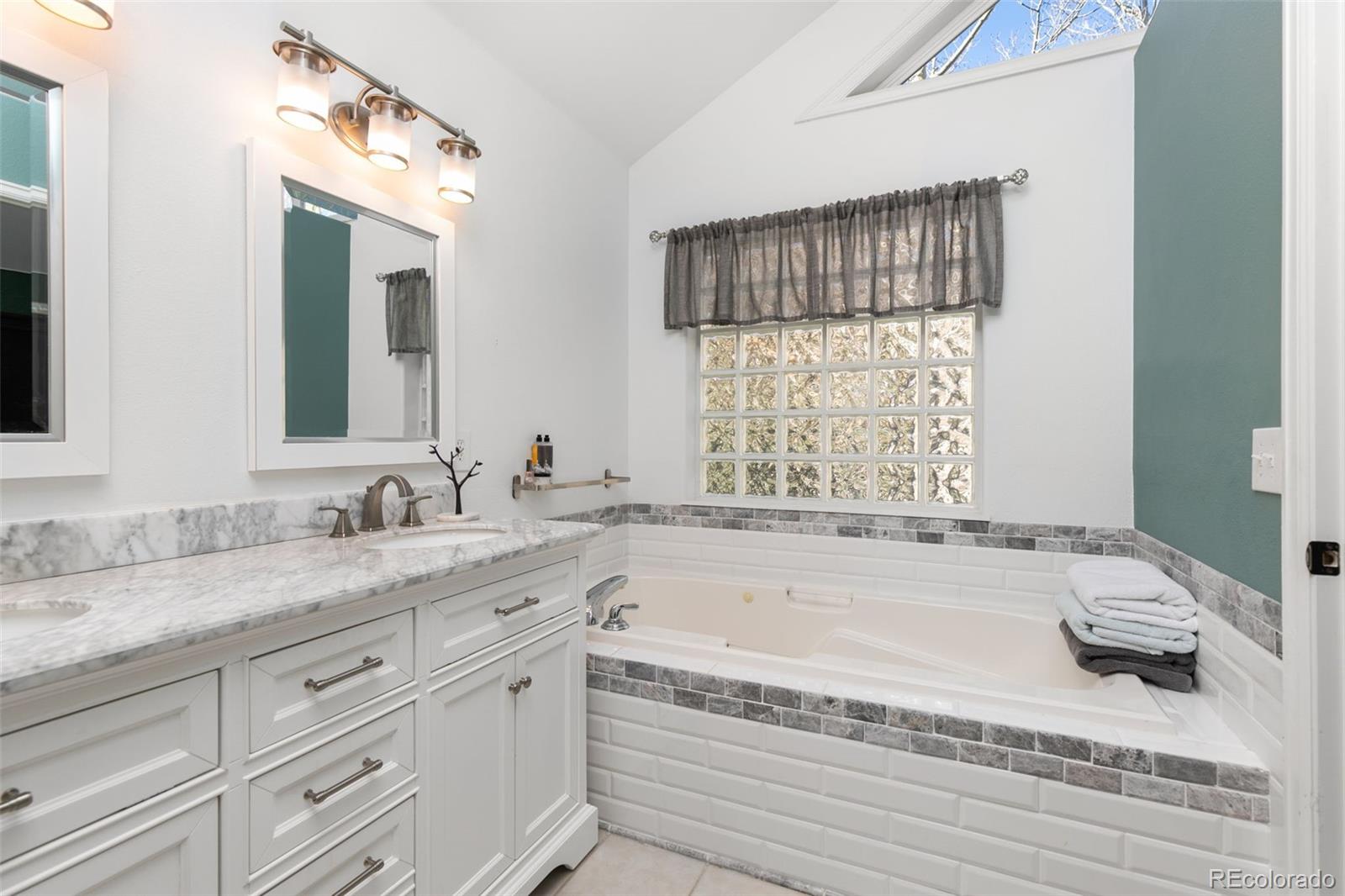 2120 Major Anderson Drive Unit: 2120