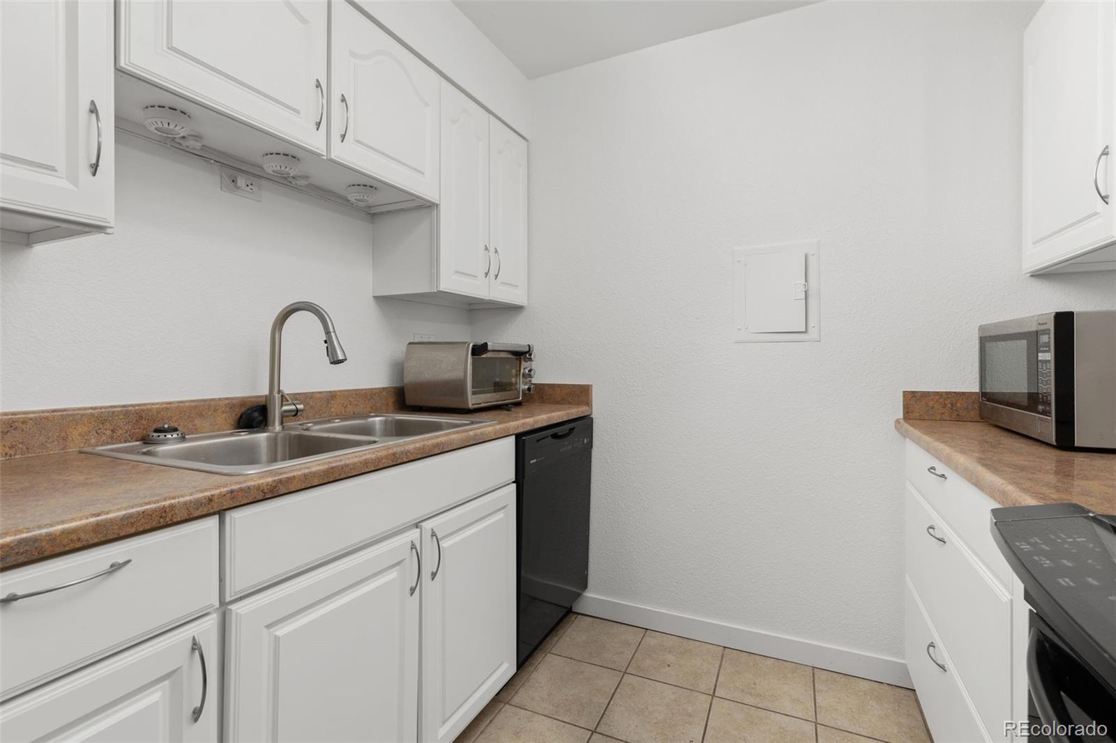 12180 Huron Street Unit: 202