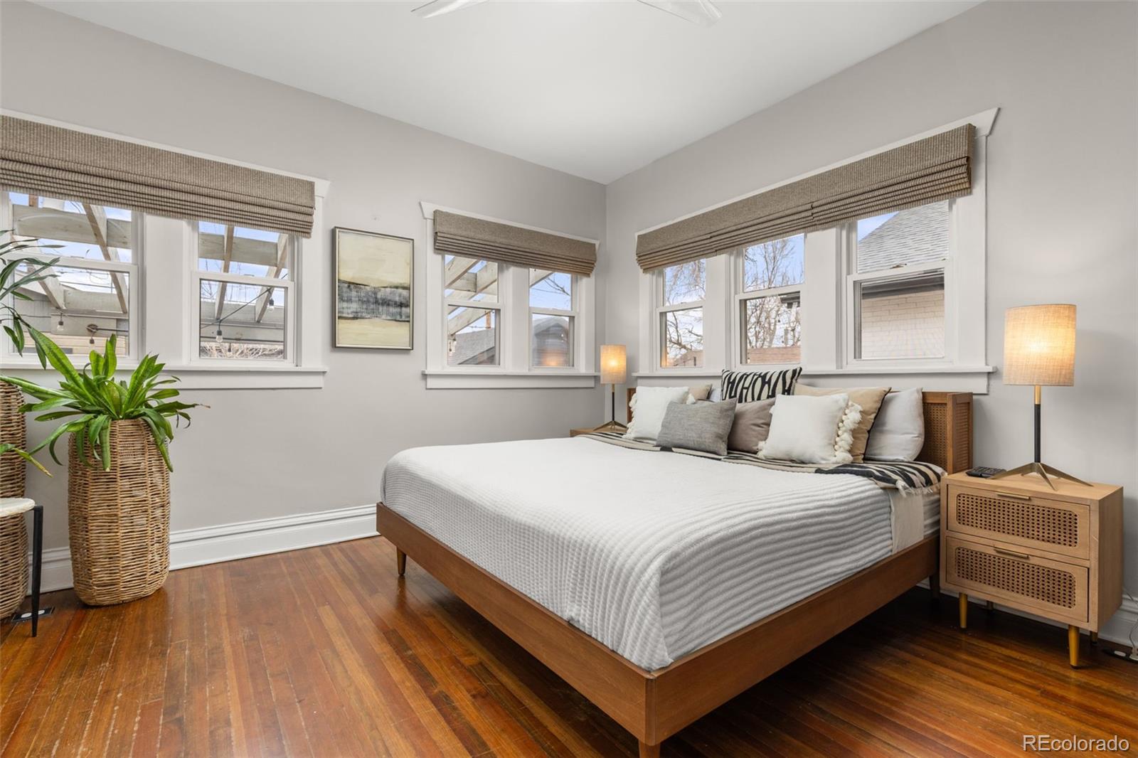 3311 N Josephine Street