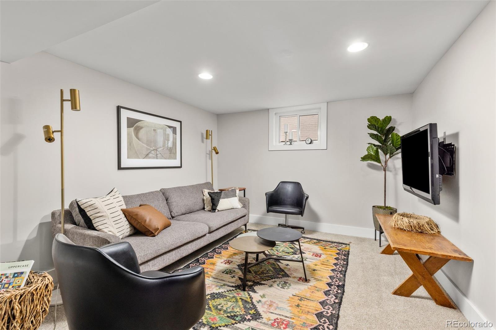 3311 N Josephine Street