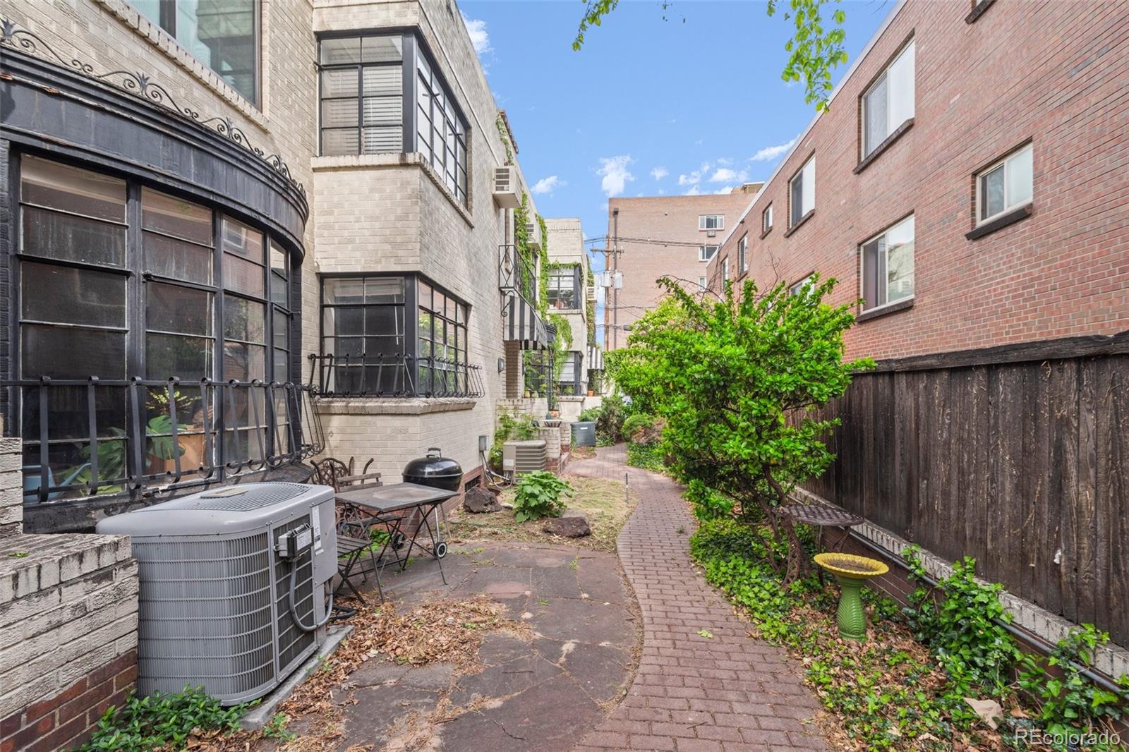 1050 N Logan Street Unit: C