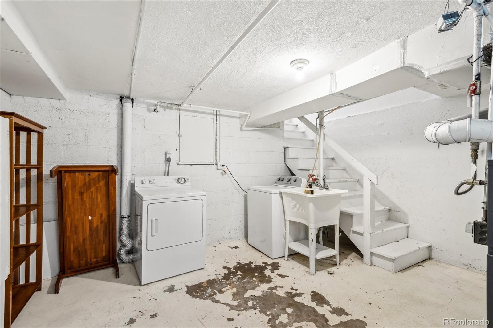 1050 N Logan Street Unit: C