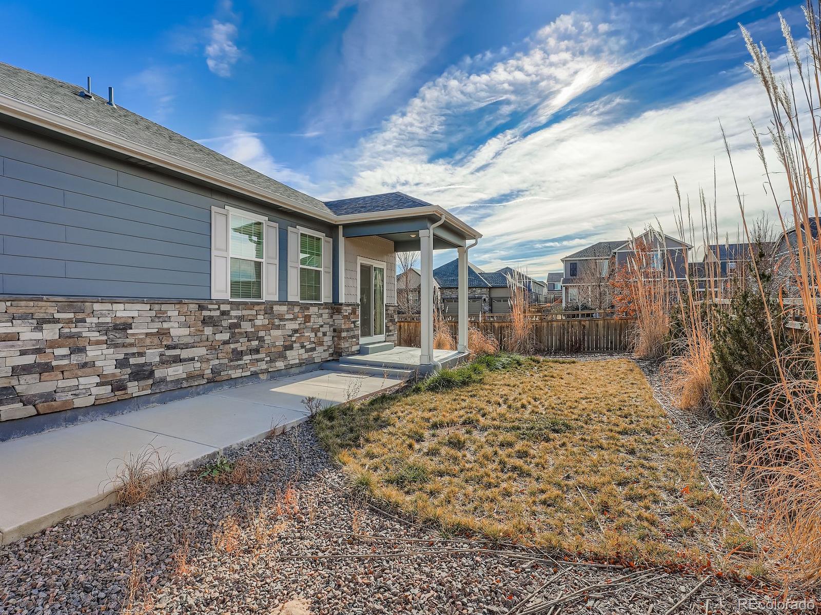 6255 N Gibralter Court