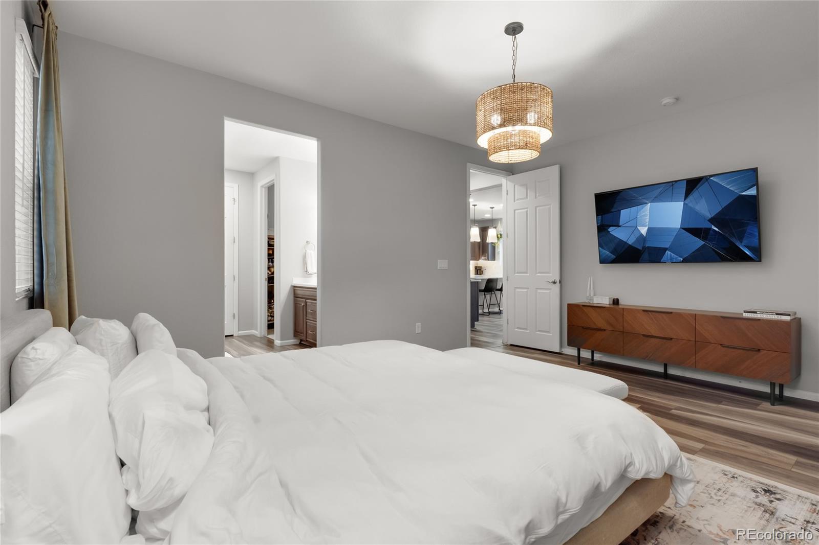 416 Vista Cliff Court
