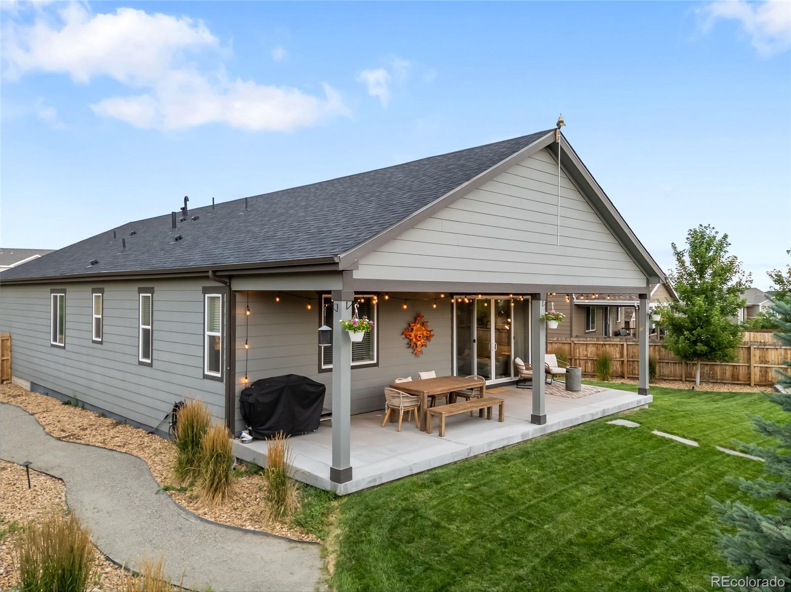 416 Vista Cliff Court