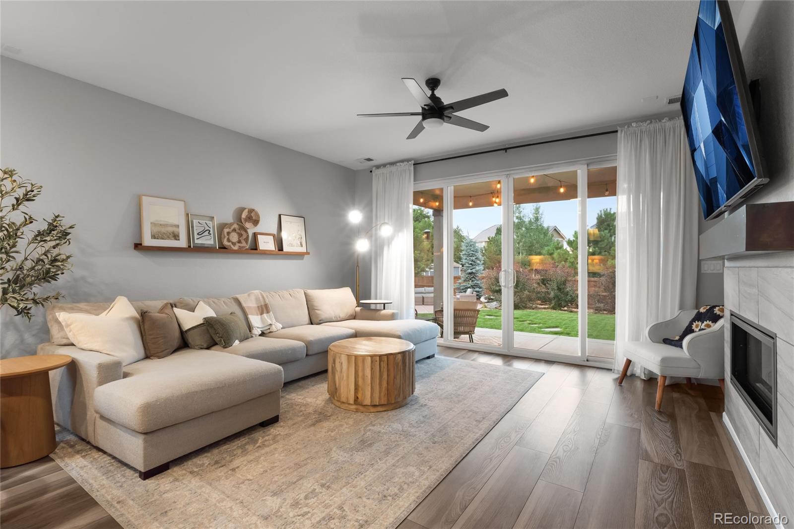 416 Vista Cliff Court
