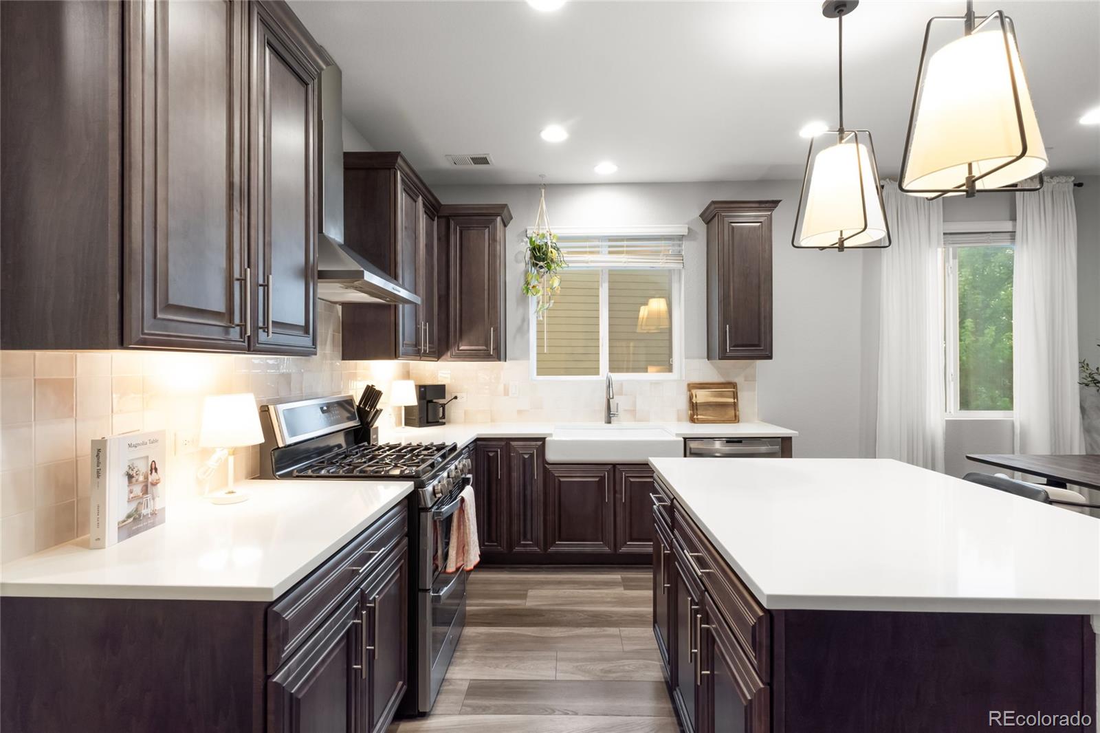 416 Vista Cliff Court