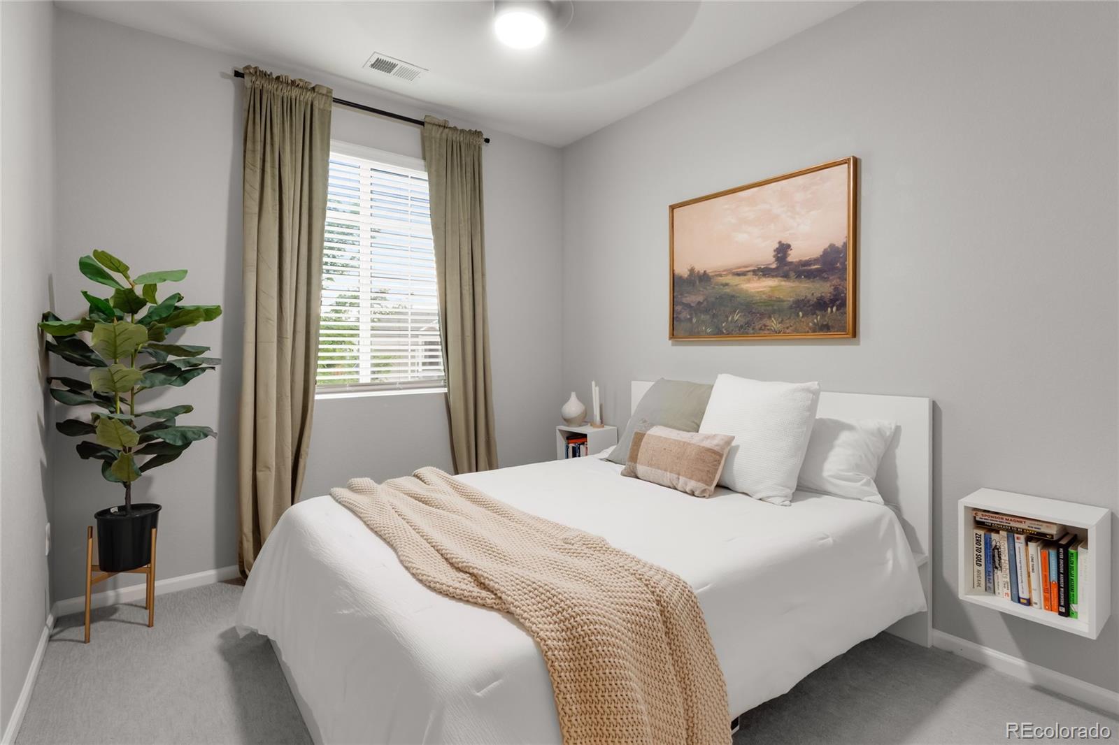 416 Vista Cliff Court