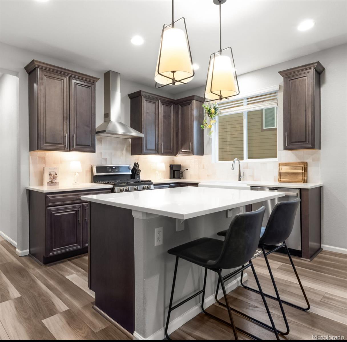 416 Vista Cliff Court