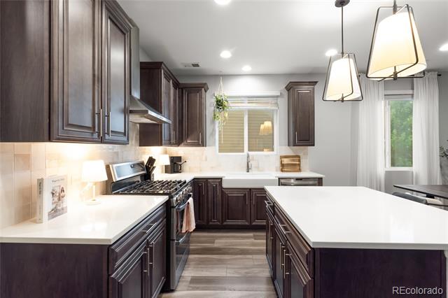 416 Vista Cliff Court
