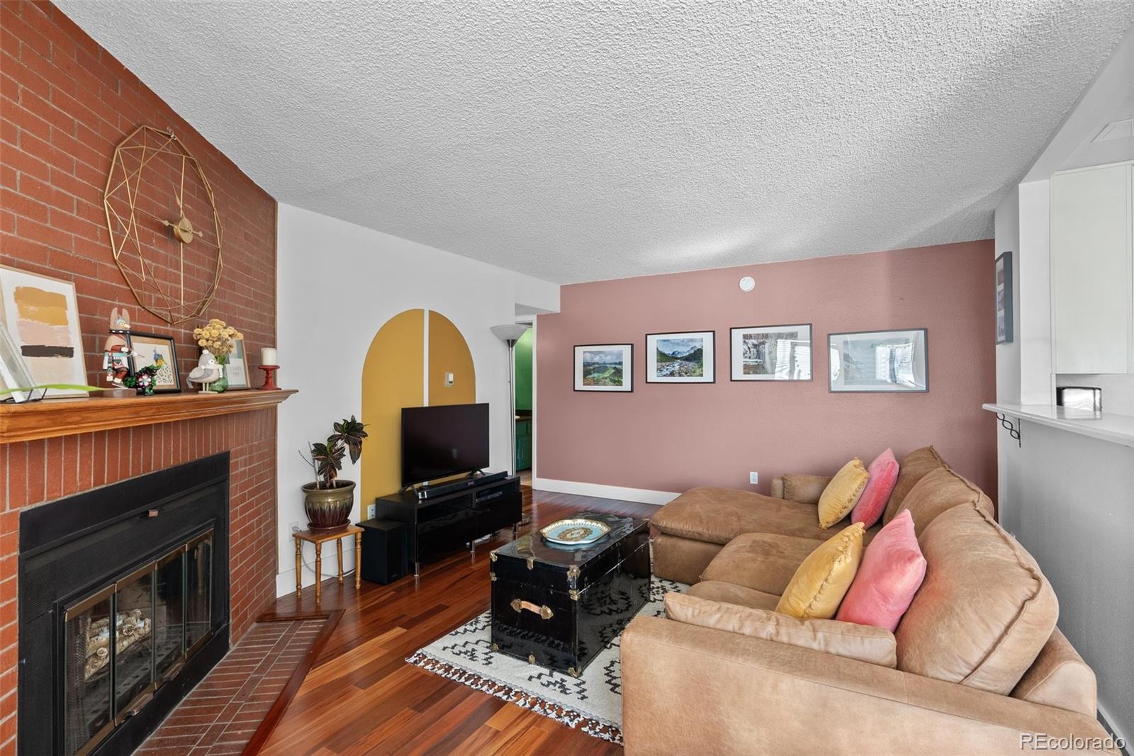 534 E 7th Avenue Unit: 205