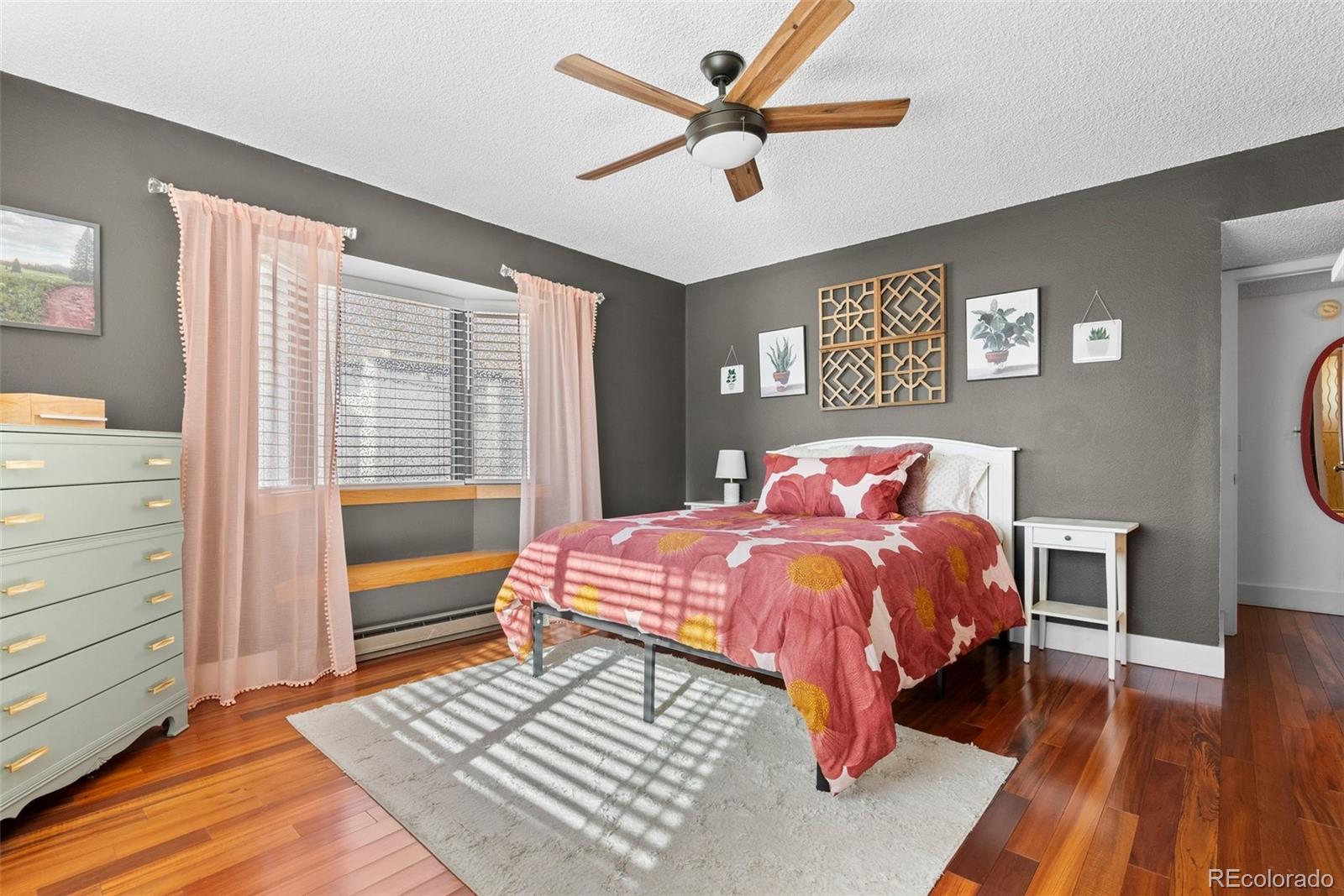 534 E 7th Avenue Unit: 205