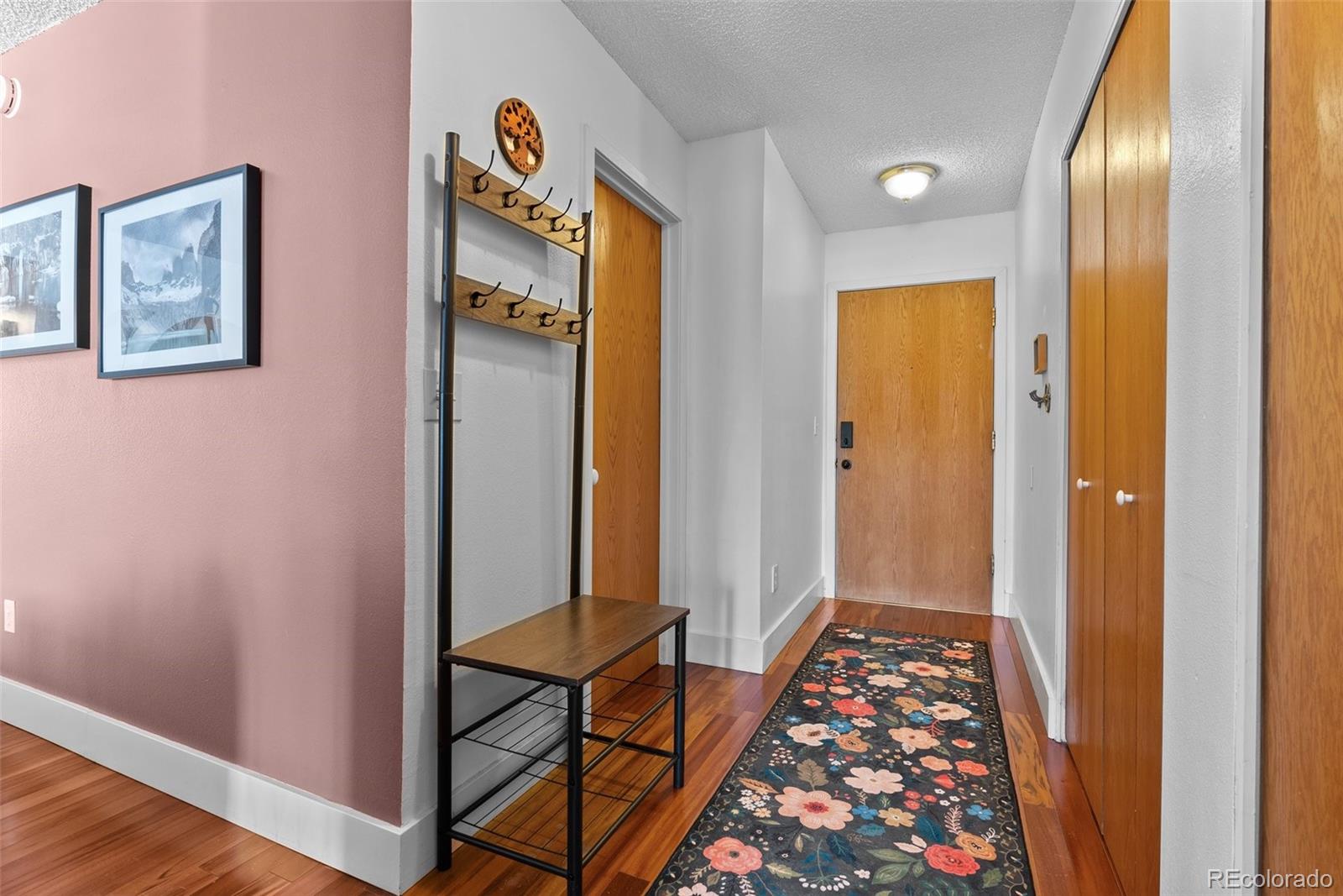 534 E 7th Avenue Unit: 205