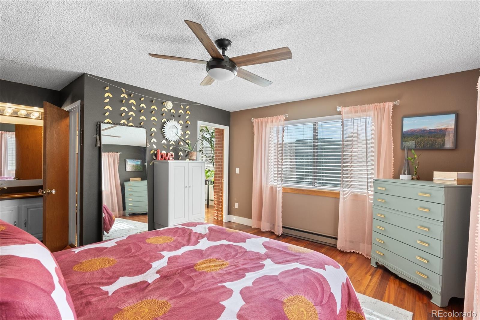 534 E 7th Avenue Unit: 205